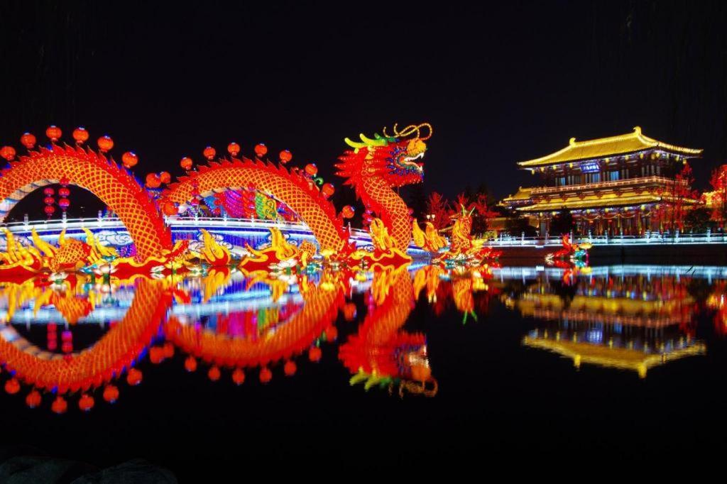 Ji Hotel Xi'An Dayanta エクステリア 写真